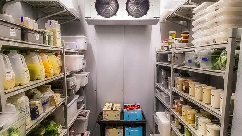 Commercial walk-in cooler storage